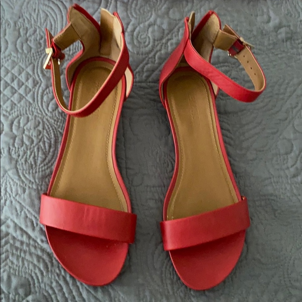 Reaction Kenneth Cole Red Sandals